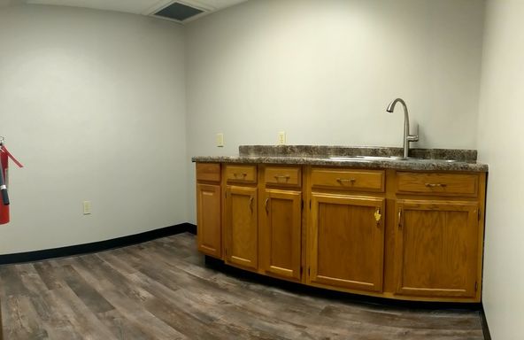Vantage Centre: 720 Executive Park Dr, Greenwood, IN 46143